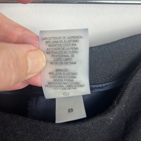 Elie Tahari Women's Size 6 Black Wool Blend Faux Leather Seams Classic Chic - Picture 13 of 15